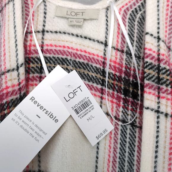 NWT Loft Soft Knit Plaid Poncho Cape Sweater Women's M/L Fringe Boho Festival - Picture 5 of 10